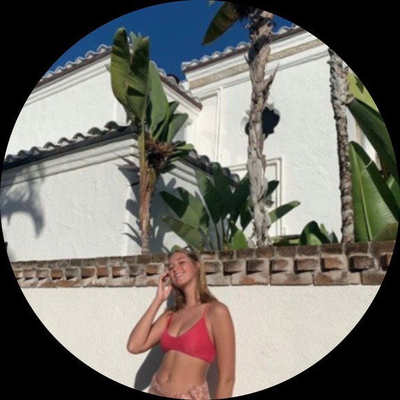 Meet your Posher, Makana - Picture 1 of 1